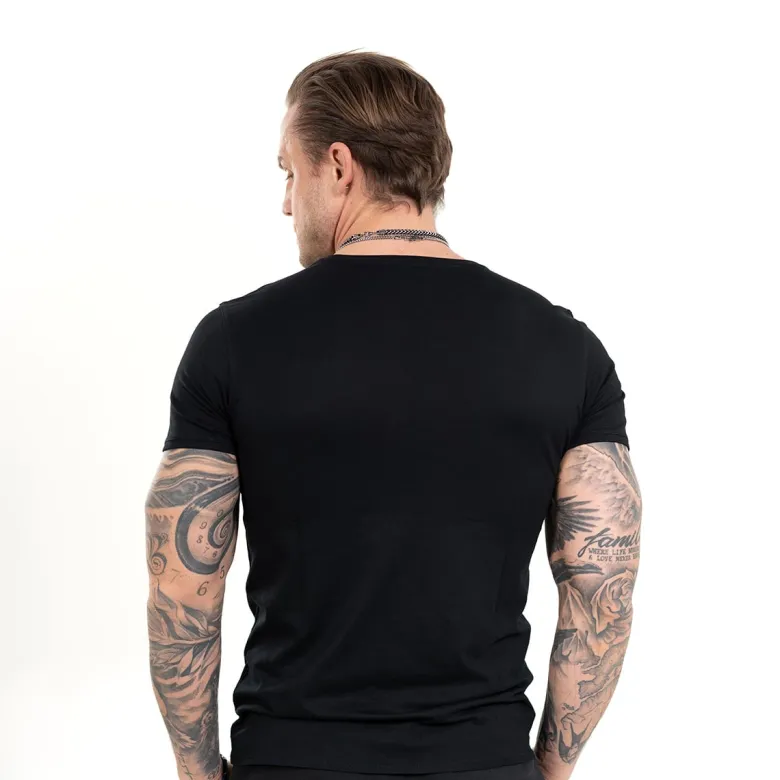 T-SHIRT Core Black 1szt